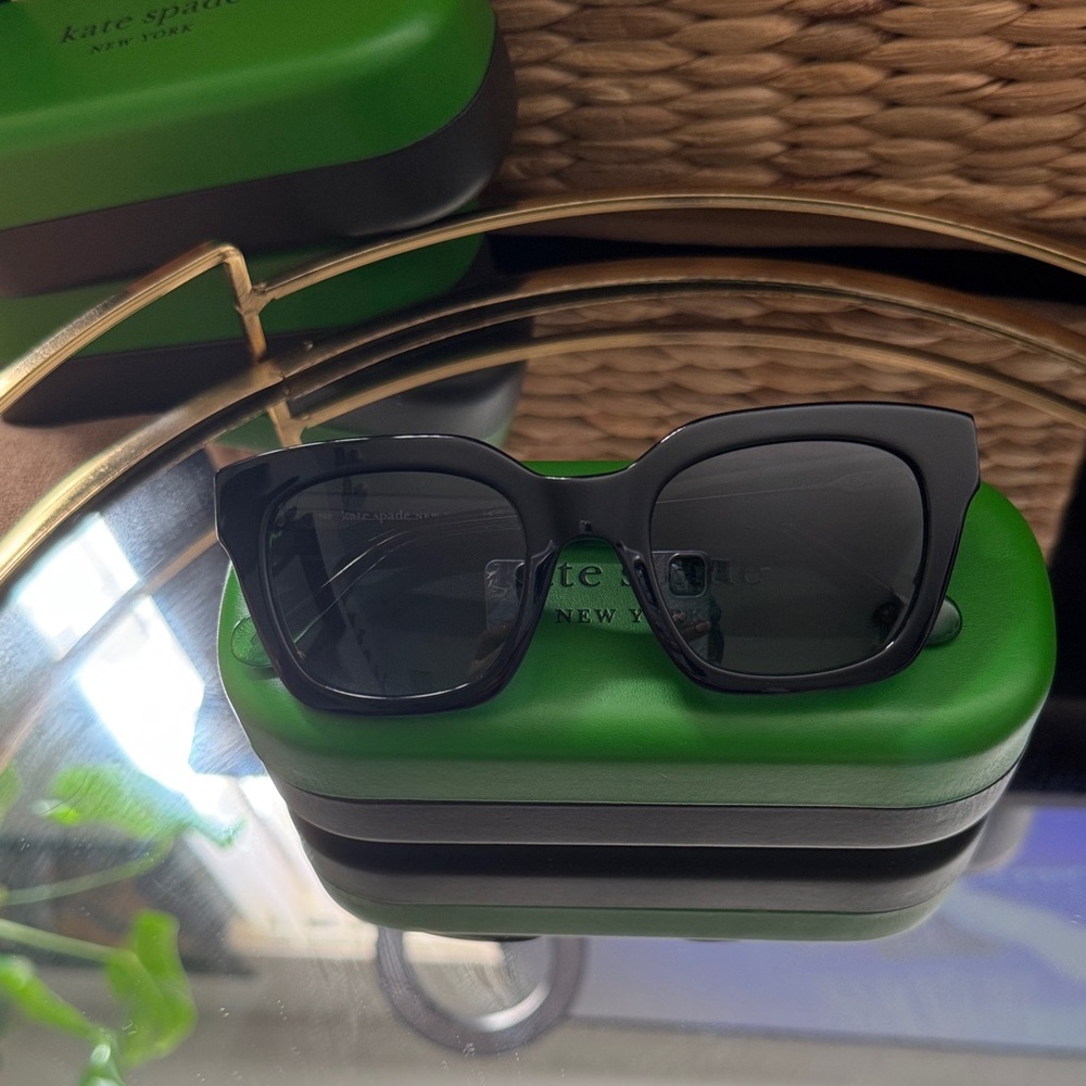 Kate Spade Camryn Sunglasses NWOT